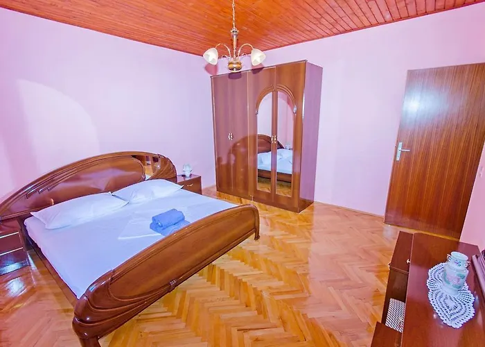 Apartman Mladenka